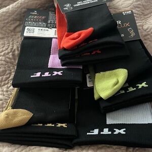 Anti-Fatigue Compression Socks - Copper FLUX
New Unisex M (6-9) or W (6-10)